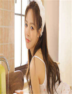 八妻子秋霞理